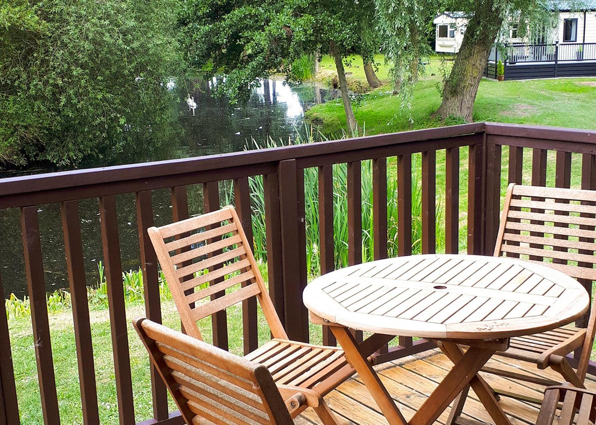 Barlings Country Park Hotel Langworth Exterior foto